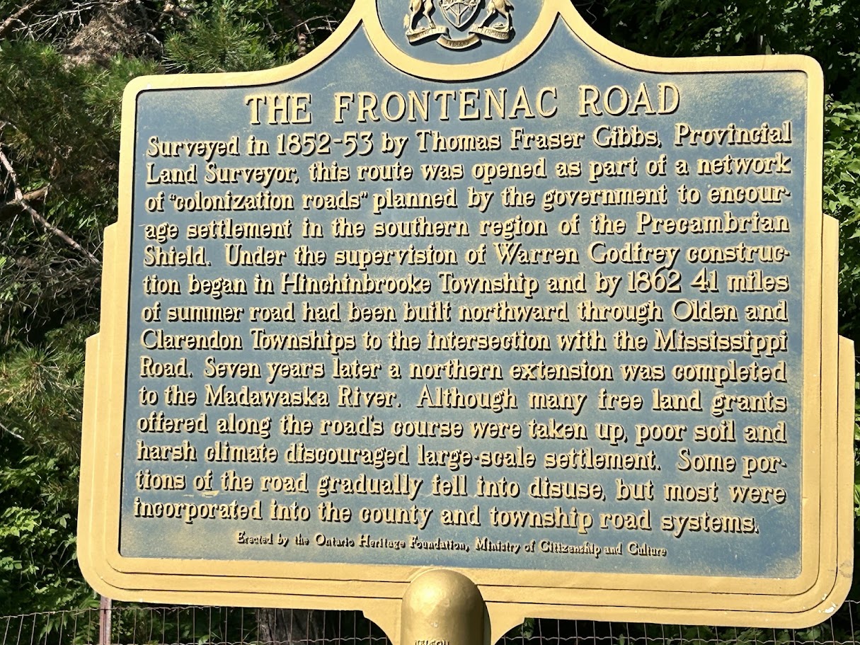 Frontenac Rd, a historical gravel road